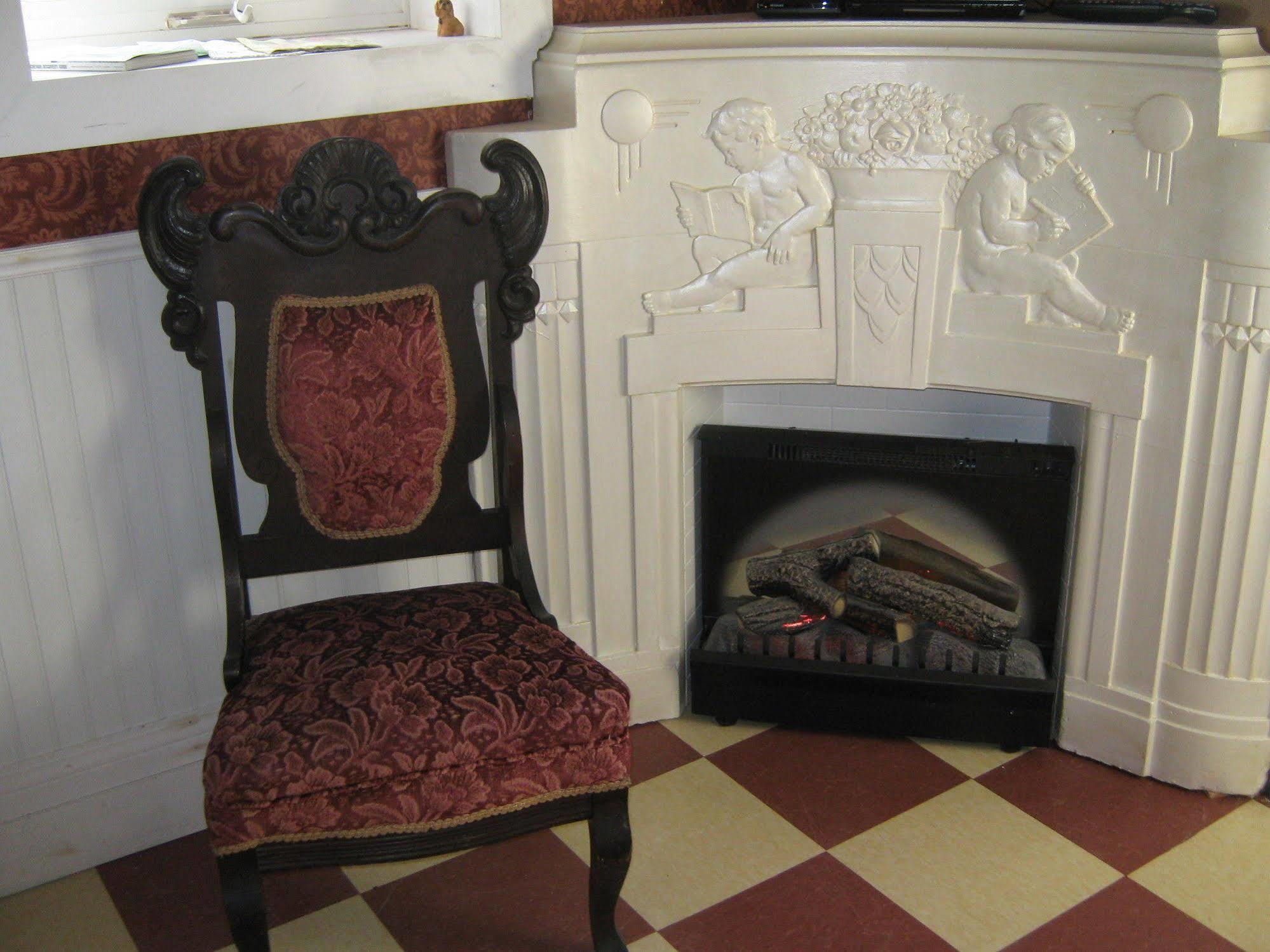 Wakamow Heights Bed And Breakfast Moose Jaw Buitenkant foto